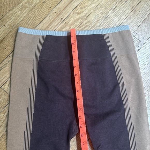 FABLETICS brown Seamless Fusion High-Waisted 7/8 Legging size xl - Picture 6 of 10